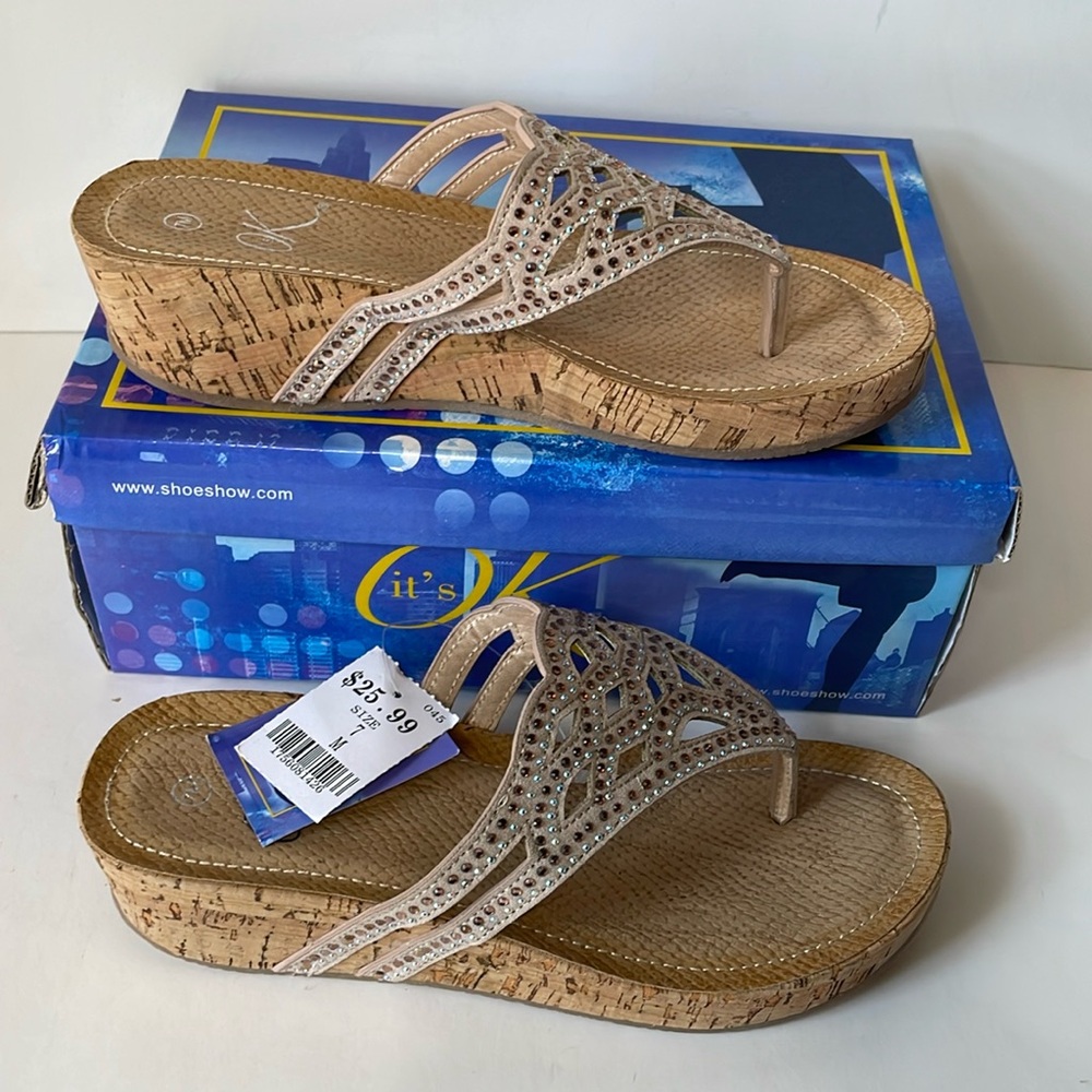 It's OK Women's Size 7  Dress Sandals NWT  Sparkles